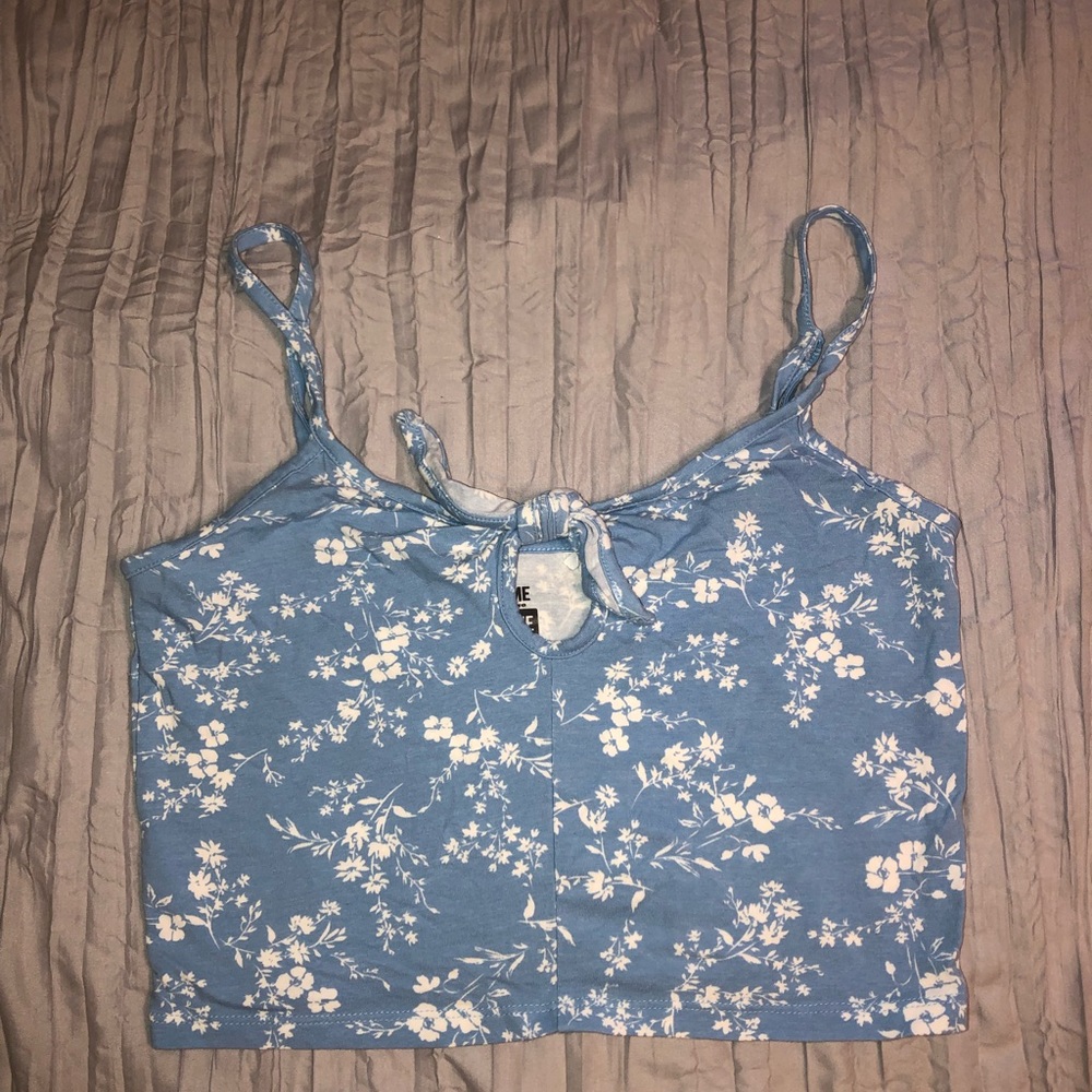 PacSun Crop Tie w/ Knot